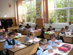Educaţia, în plină modernizare! Toate manualele şcolare vor fi înlocuite în următorii patru ani
