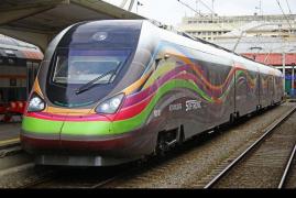 Trenul particular cu Wi-Fi, mai ieftin decât CFR Călători