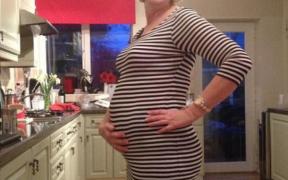 Toţi credeau că este ÎNSĂRCINATĂ! Ce au găsit medicii în corpul femeii