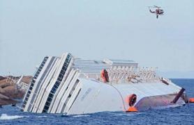 Au fost găsiți supraviețuitori în naufragiul cu 500 de imigranţi din Mediterană