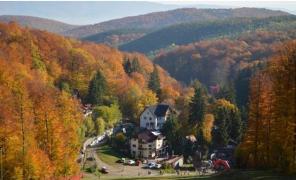 După 25 de ani, o STAŢIUNE turistică din România "reînvie"! Iată ce servicii oferă