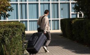 CHIRIILE CRESC odată cu venirea studenţilor! Care sunt preţurile