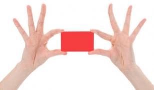 ROMÂNII refuză CARDUL DE SĂNĂTATE! MOTIVUL este INCREDIBIL!