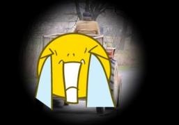 Foto! Cu ce se plimbă băbuţele la sat?! Rămâi mască