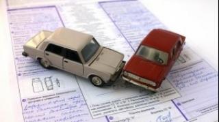 Asigurări RCA mai ieftine. Autoritățile promit prețuri mai mici la polițele pentru tineri