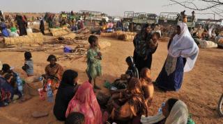 Mali declară încheiată epidemia de Ebola, în timp ce Guineea îşi redeschide şcolile