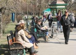 Vreme călduroasă în următoarele zile