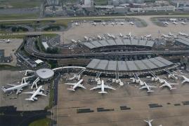 Paris: Trafic deviat pe aeroportul Roissy-Charles-de-Gaulle, din cauza operaţiunii din Dammartin-en-Goële
