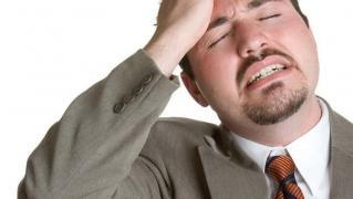 „LISTA-NEAGRĂ” :  CINCI lucruri de care se plâng cel mai des bărbaţii CĂSĂTORIȚI