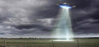 Cercetătorii confirmă! Extratereştrii vor veni pe Pământ şi îl vor DISTRUGE