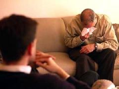 Colegiul Psihologilor din România oferă asistenţă gratuită victimelor incendiului din clubul Colectiv şi rudelor acestora