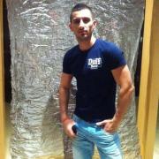 Atentate Paris: Un jurnalist român se află în comă indusă după ce a fost grav rănit!