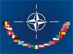 Atentatele de la Paris ar putea schimba prioritățile NATO