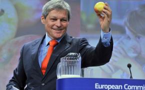 Cioloș: "Nu venim să schimbăm de dragul de a schimba, nu pot lua astfel de decizii fără o evaluare"