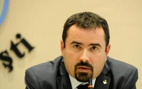 Primarul Capitalei: Am solicitat constructorului să pună în siguranță Arcul de Triumf în caz de cutremur