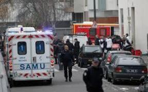 Atentate la Paris: Nouă persoane, reținute după perchezițiile de la Bruxelles