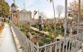 NU doar în CLUBURI ROCK au MURIT OAMENI! POVESTEA celor 116 copii arși într-o BISERICĂ