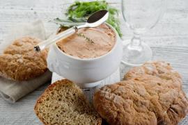 Renunţă la OTRĂVURILE din comerţ! Iată reţeta de PATE de LEGUME UŞOR de preparat în casă
