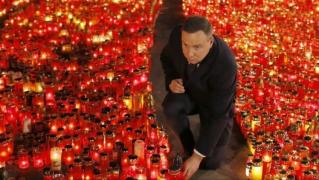 Vizita preşeditelui Poloniei în România, semn solidar pentru victimele tragediei din Colectiv!