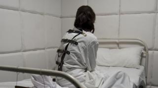 Ce i-a făcut o infirmieră unui bolnav de la Psihiatrie a revoltat o Românie întreagă. „Doamna Papuc” nu a ținut cont de nimic