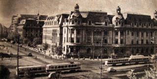 INTERVIU c-un BALCON. Cel de la UNIVERSITATE. „Ce ai văzut, tu, nemuritorule, în ultimii 150 de ani?”