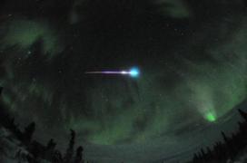 Fenomenul astronomic așteptat de toți românii! Când va avea loc ploaia de meteori