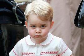 Ce cadouri au primit deja de CRĂCIUN prințesa Charlotte și prințul George