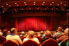 Teatrul Nottara îşi reia activitatea. Primul spectacol, "Crăciunul,altfel", pe 21 decembrie