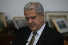 Năstase: "După Revoluție, a apărut o nouă specie de păsări migratoare"