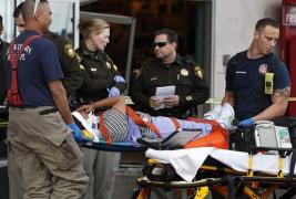 INCIDENT tragic în Las Vegas: O persoană a murit, iar 36 sunt rănite după ce o maşină a plonjat în mulţime