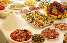 Trei alimente-minune care taie greaţa după masa copioasă de Crăciun