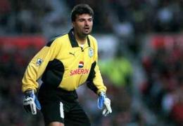 Fostul portar ceh Pavel Srnicek a încetat din viaţă