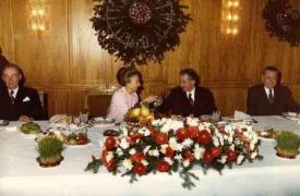 Asta MÂNCA în fiecare an în noaptea de REVELION Nicolae Ceauşescu