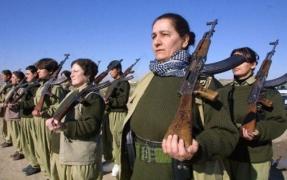 Cel puțin 32 de combatanți din gruparea Statul Islamic, uciși duminică la Raqa