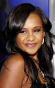 Bobbi Kristina Brown, fiica lui Whitney Houston, a fost plasată în comă indusă