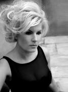 FOTO! În urmă cu 23 de ani, Elena Udrea participa la Miss Adolescenţă! Cum arăta atunci