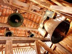 Clopotului îngropat la Mănăstirea Chiajna și BLESTEMUL său