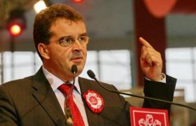 Oprişan i-a cerut DEMISIA lui Zgonea din funcţia de preşedinte al Camerei