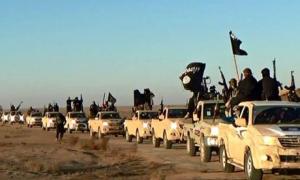 Trei eleve din Marea Britanie au fugit de acasă pentru a se alătura luptătorilor ISIS