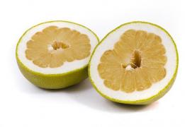 Ce se întâmplă cu organismul tău dacă mănânci POMELO