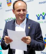 Primarul din Slatina va fi cercetat în arest la domiciliu