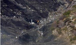 Airbus A320: Operațiunile de căutare au fost reluate în zori