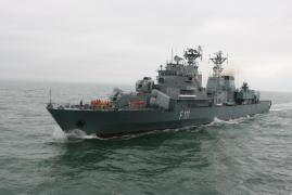 Marina rusă monitorizează o fregată din Marea Neagră. Destinaţia - Ucraina