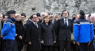 Hollande, Merkel și Rajoy, în apropiere de locul catastrofei