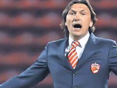 Antrenor italian, mesaj dur la adresa unor români: "Ar trebui castraţi"