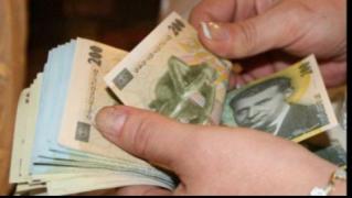 Plăţile şi încasările în numerar, limitate începând de luna viitoare
