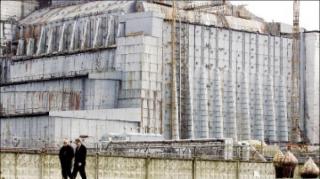 Incendiul din apropierea centralei Cernobîl este 'sub control'