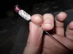 Ți s-a întâmplat și ție? Cum poți scăpa de SUPER GLUE-ul de pe PIELE, zone sensibile ale FEȚEI, MOBILĂ ori STICLĂ