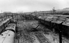 4 aprilie 1944, ziua în care americanii au OMORÂT 2942 de bucureşteni (Video)