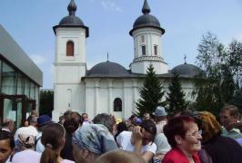 Creştinii sunt în sărbătoare! Românii îi poartă numele şi îl pomenesc pe 19 mai